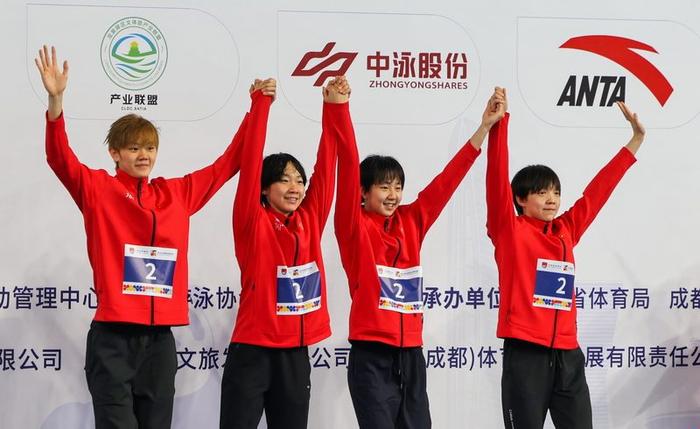 星空体育-全国游泳锦标赛河北女队接力夺银