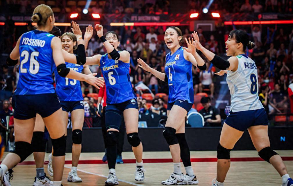 3-1！女排世锦赛首个决赛诞生 他们这一刻等了73年 亚洲独苗出局